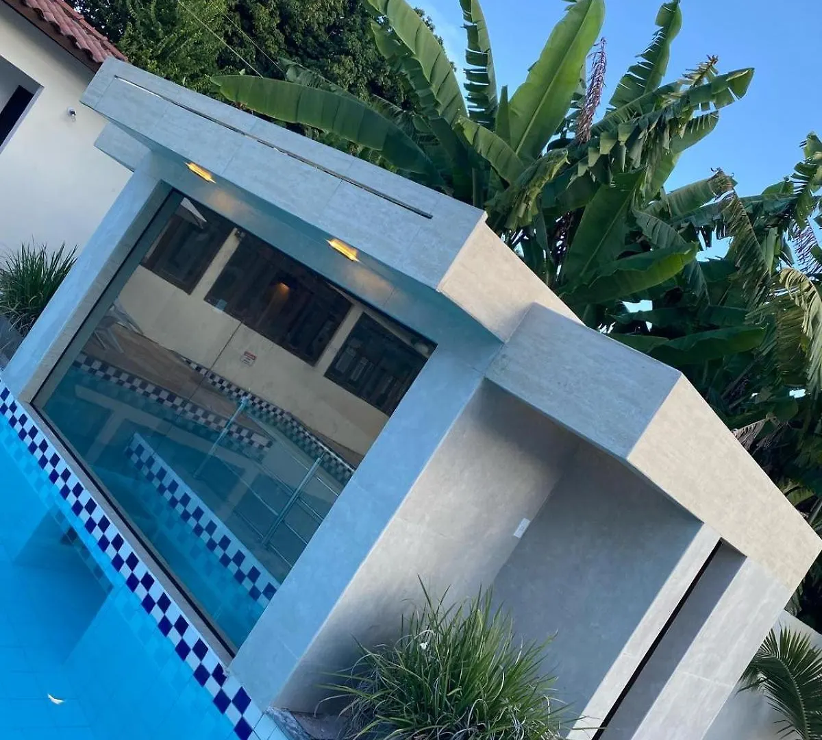 Aparthotel Ap27 Com 2 Suites A Poucos Passos Da Praia De Taperapua Porto Seguro Brasile