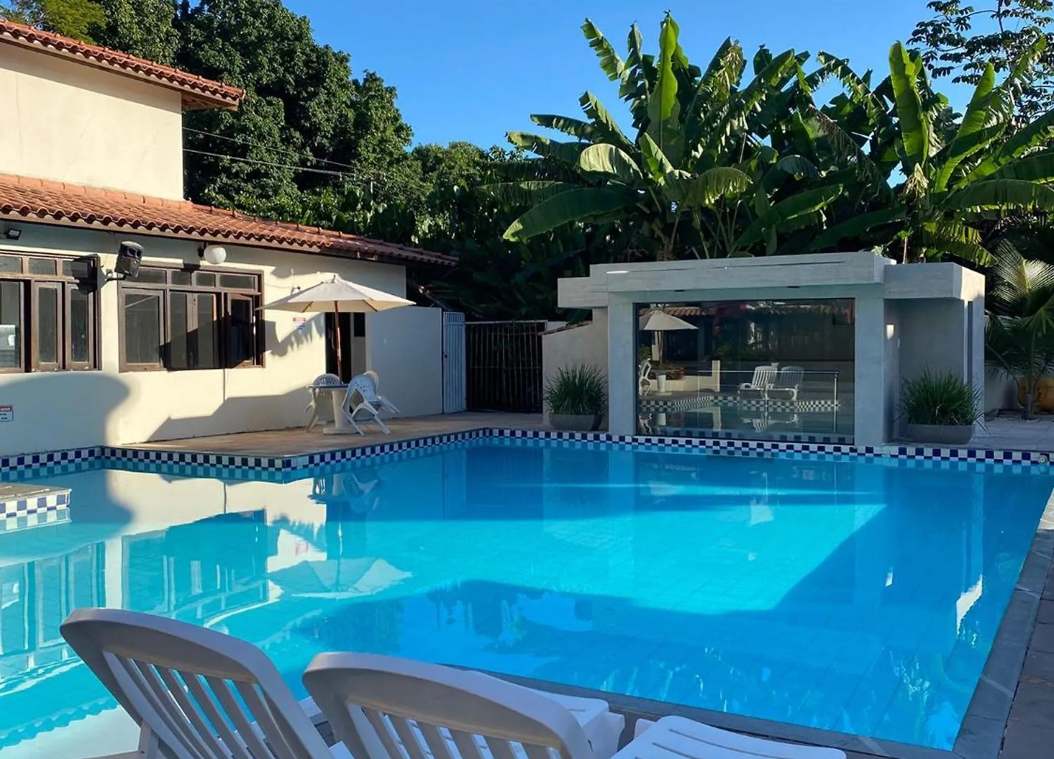 Aparthotel Ap27 Com 2 Suites A Poucos Passos Da Praia De Taperapua Porto Seguro